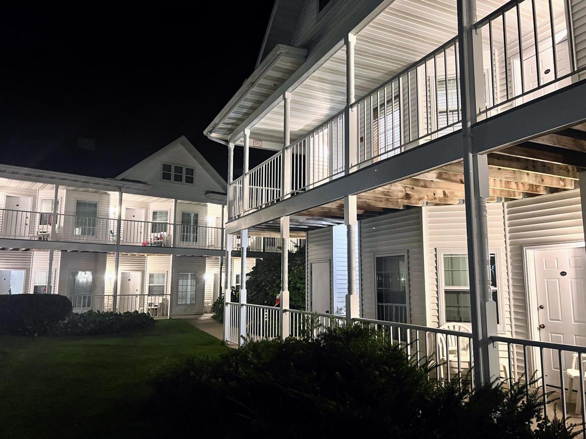 Bay Breeze Resort Ephraim Eksteriør billede